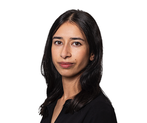 Australia news live: Two high profile Liberals defect to One Nation; Qantas removes passenger from flight for allegedly biting attendant Krishani Dhanji