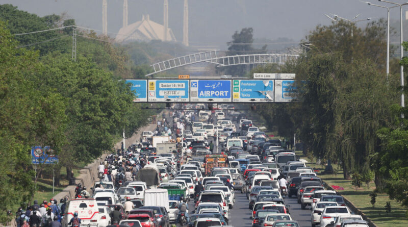 No US-Iran peace talks in sight, but Islamabad maintains security lockdown