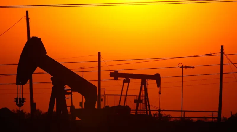 Oil prices rise again after Trump threatens to strike Iran's power plants