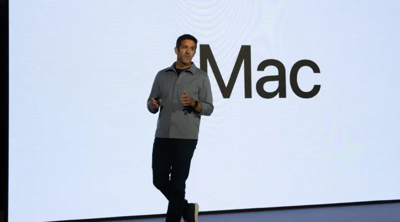 Palmer Luckey dug up an old tech relic with ties to Apple's new CEO