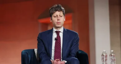 Police arrest 20-year-old after a Molotov cocktail was thrown at Sam Altman's $27 million home