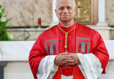 Pope Leo offers thanks for 'great gift' of Francis, one year on from his death