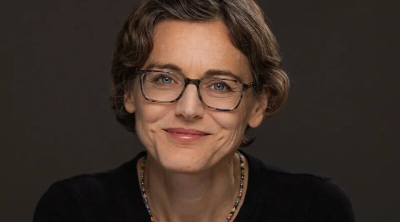 Red Hat principal engineer Sally O'Malley