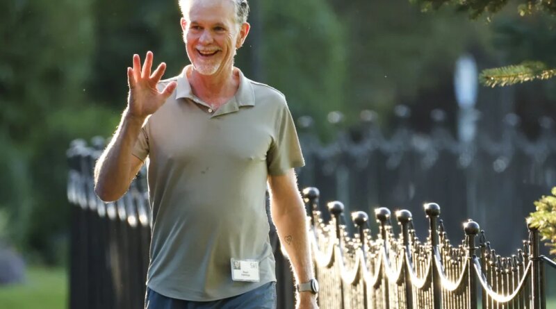 Reed Hastings’s planned exit from $455 billion Netflix ‘had nothing to do with’ the failed deal for Warner Bros., says Ted Sarandos | Fortune