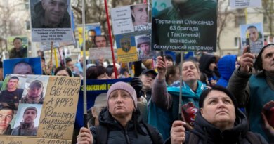 Russia-Ukraine Orthodox Easter ceasefire begins Russia-Ukraine Orthodox Easter ceasefire begins