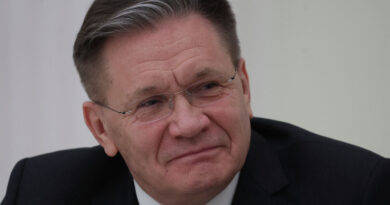 Russia will ask US and Israel to cease fire while it evacuates staff from Iranian nuclear plant, RIA reports