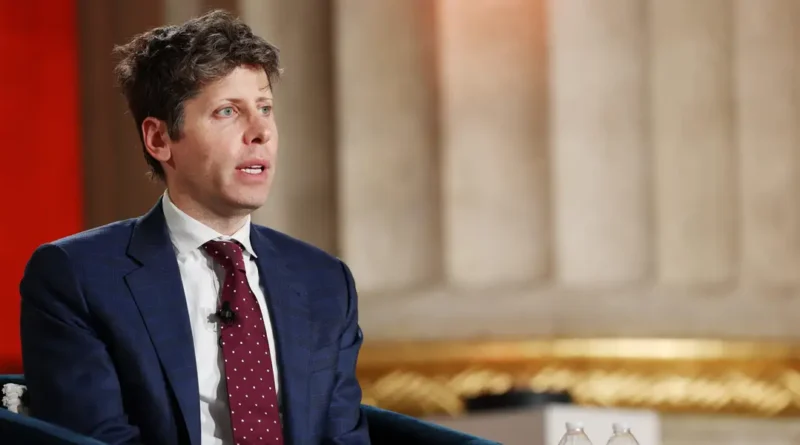 Sam Altman says he probably messages 'a few hundred' OpenAI employees a day