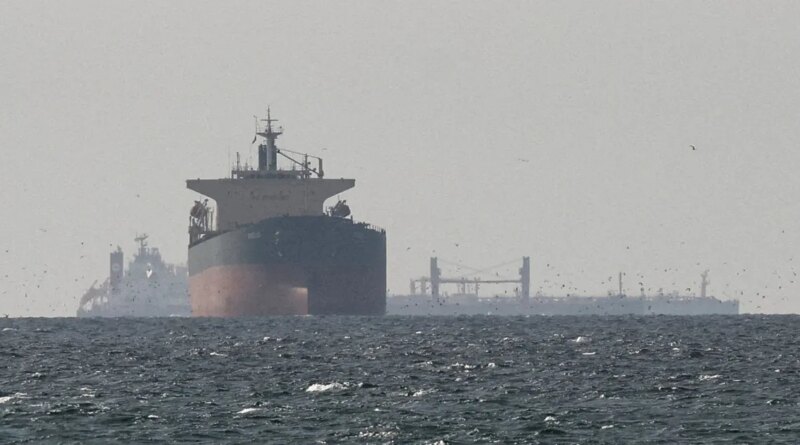 Sanctioned tankers transit Strait of Hormuz amid US blockade