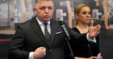 Slovak PM says EU should drop sanctions on Russian oil and gas to boost energy security