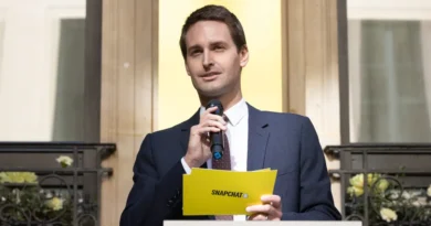 Snap is the latest high-profile company to double down on small, AI-powered 'squads' amid layoffs