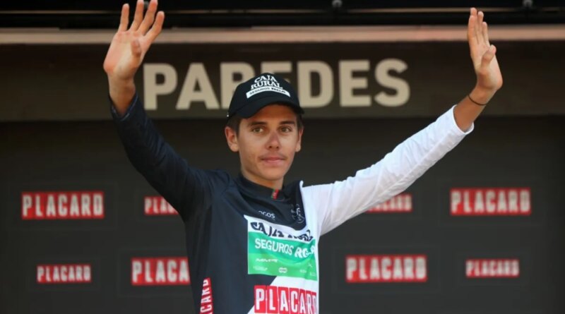 Spanish cyclist Guardeno airlifted to intensive care after training crash