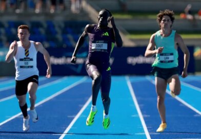 Australias Gout Gout (C) competes in the mens 200M final at the Australian Athletics Championships in Sydney on April 12, 2026. (Photo by DAVID GRAY / AFP) / -- IMAGE RESTRICTED TO EDITORIAL USE - STRICTLY NO COMMERCIAL USE --
