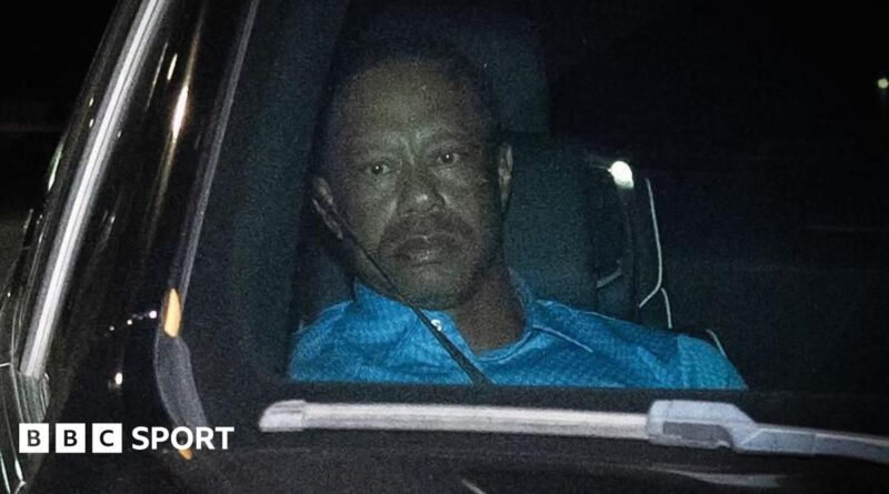 Jason Day and Tiger Woods shake hands at Augusta