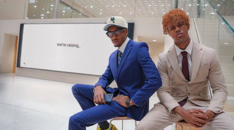 Two college kids raise a $5.1 million pre-seed to build an AI social network in iMessage | TechCrunch