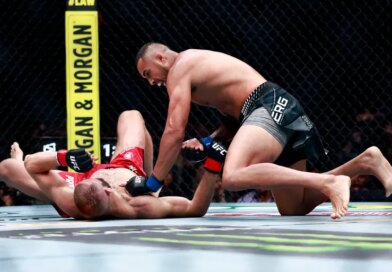 MIAMI, FLORIDA - APRIL 11: Carlos Ulberg of New Zealand, (R), punches Jiri Prochazka of Czechia in a light heavyweight title bout during UFC 327 at the Kaseya Center on April 11, 2026 in Miami, Florida. Carmen Mandato/Getty Images/AFP (Photo by Carmen Mandato / GETTY IMAGES NORTH AMERICA / Getty Images via AFP)