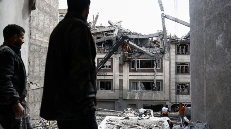 US experts say American strikes on Iran may amount to war crimes