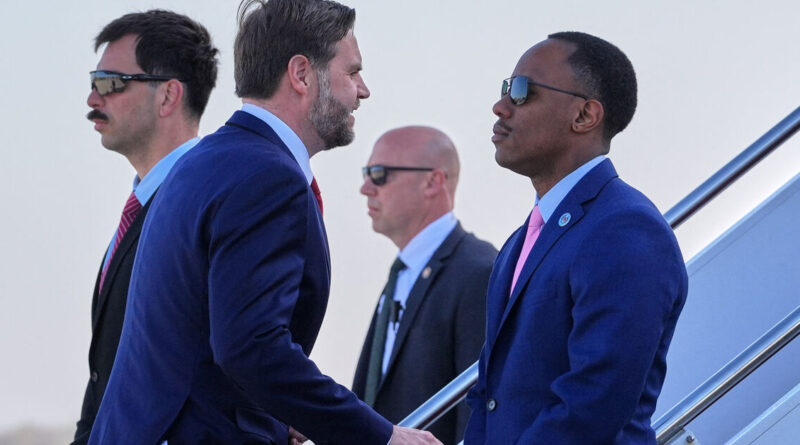 US team heads to Iran talks in Pakistan with low expectations