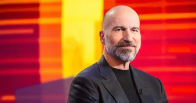 Uber CEO says some drivers use Tesla's Full Self-Driving