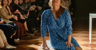 Ukraine’s veterans’ theatre turns war wounds into catharsis
