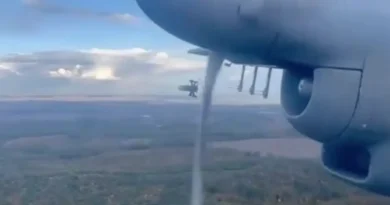 Ukraine's old turboprop 'Shahed hunter' plane launches interceptor drones from the sky