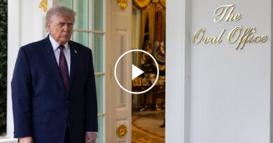 Video: U.S. Begins Blockade in the Strait of Hormuz