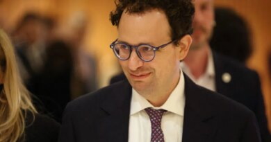 White House chief of staff to meet with Anthropic CEO about dangerous new Mythos model, official says | Fortune