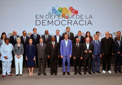 Who will shape the global agenda, the left or far right?
