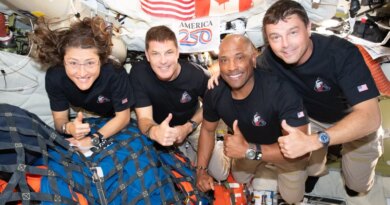 'It’s 13 minutes of things that have to go right': Artemis II splashes down despite faulty heat shield | Fortune