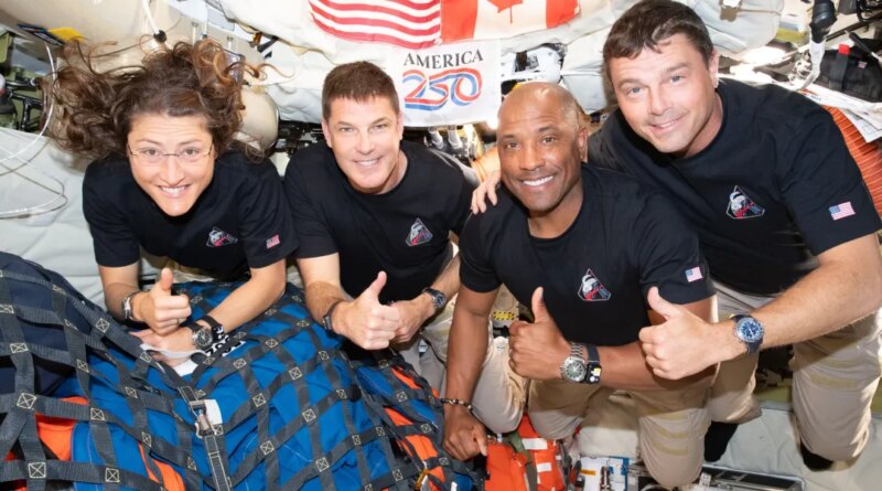 'It’s 13 minutes of things that have to go right': Artemis II splashes down despite faulty heat shield | Fortune