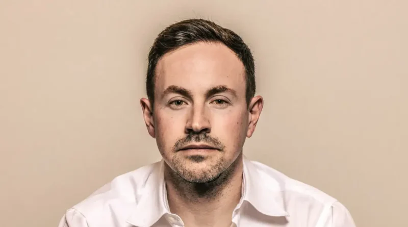 8 things to know about Ryan Cohen, the 'meme king' GameStop CEO leading a bid for eBay