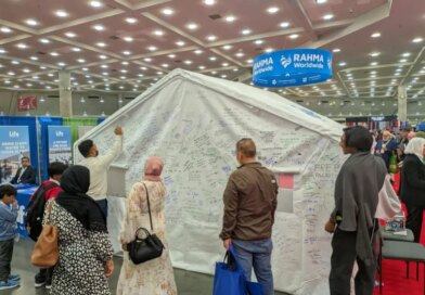 After San Diego shooting, Muslim Americans aim to turn grief into action People sign tent