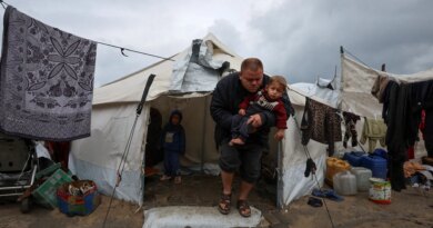 As summer approaches, skin diseases spread through Gaza’s refugee camps
