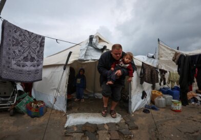 As summer approaches, skin diseases spread through Gaza’s refugee camps
