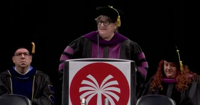 College students boo after a 'new AI system' misses names during graduation ceremony