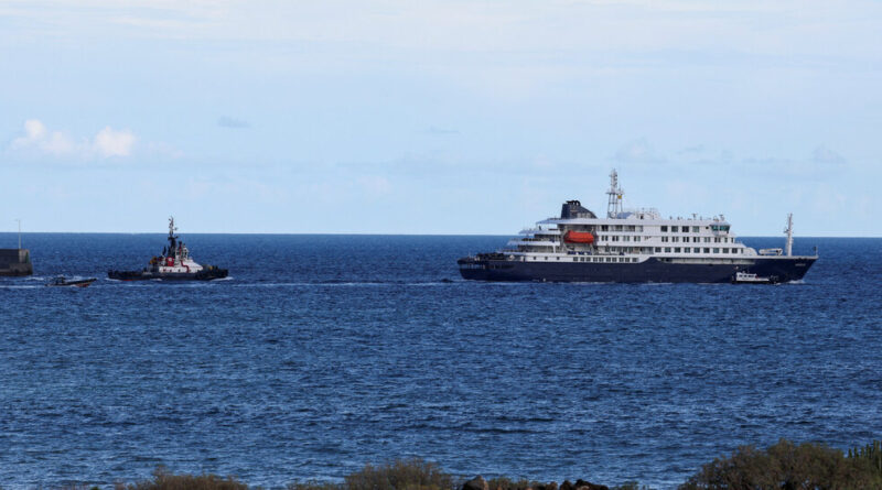 Cruise Ship Hit by Hantavirus Leaves Canary Islands and Sails Toward Netherlands