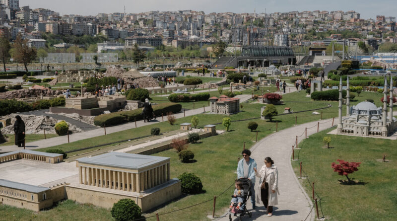 Erdogan Wants Turkey to Have More Babies. Few Parents Are Listening.