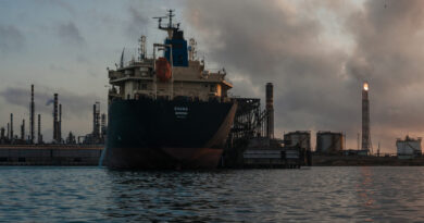 Exxon Is Nearing a Deal to Pump Oil in Venezuela, Marking a Victory for Trump

