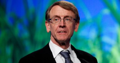 Google and Amazon's Earliest Backer Calls AI "Underhyped"