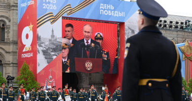 High-Level British Spy Warns of Expanding Russia Threat