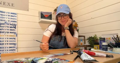 I left the business I founded to paint full time. It's bringing in good money, and my life feels richer.