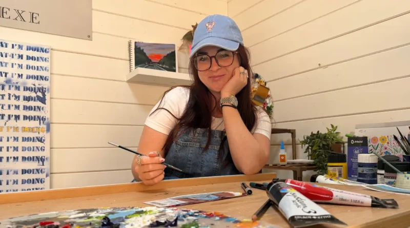 I left the business I founded to paint full time. It's bringing in good money, and my life feels richer.