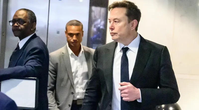 I was in the courthouse when Elon Musk testified. Here's what it was like.