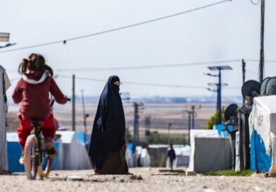 IS-linked group set to return to Australia, minister says