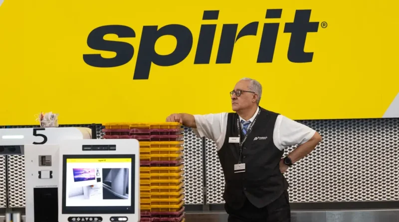Inside the chaotic morning Spirit workers learned they were out of a job: 'Take your uniform off'