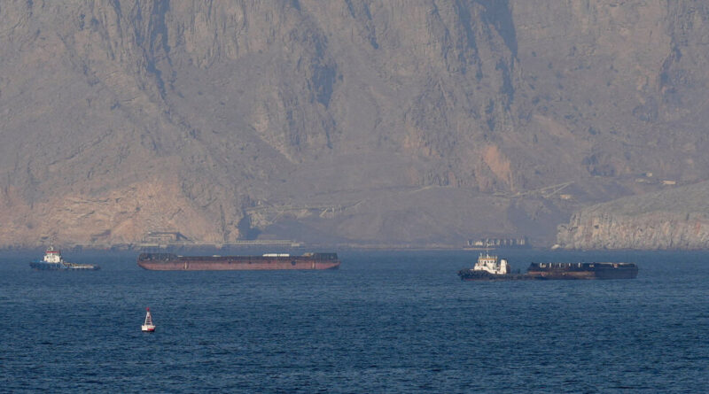 Iran and Oman in Talks Over Strait of Hormuz Ship Payment System