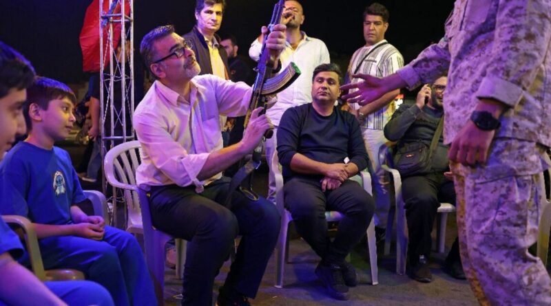 Iran civilians learn assault rifle basics to fend off US