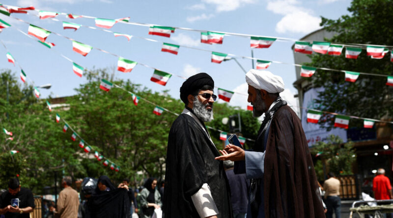 Iran offers Strait deal; Trump dissatisfied but prefers non-military path
