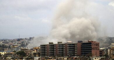 Israel strikes Lebanon as talks in US enter second day