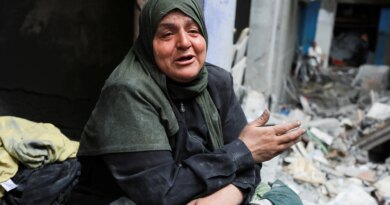 One killed in Gaza as Turkish FM talks peace efforts with Hamas official