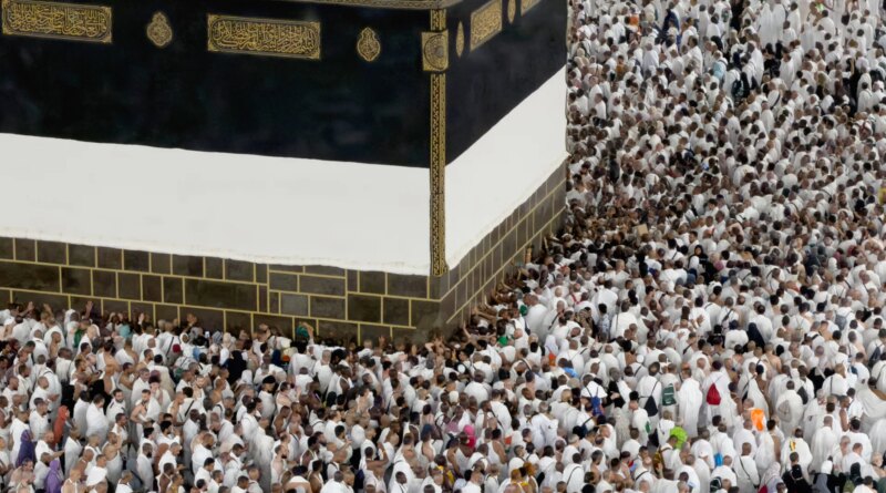 Photos: Over 1.5 million pilgrims begin Hajj amid regional tensions